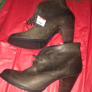 TODAY ONLY SALE Indigo by Clark’s